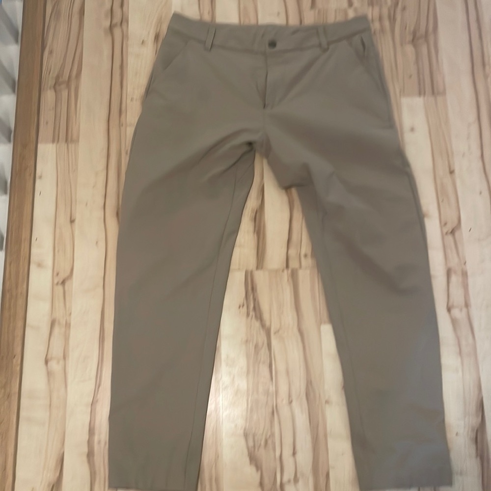 Lululemon mens ABC pants beige size 33 great condition